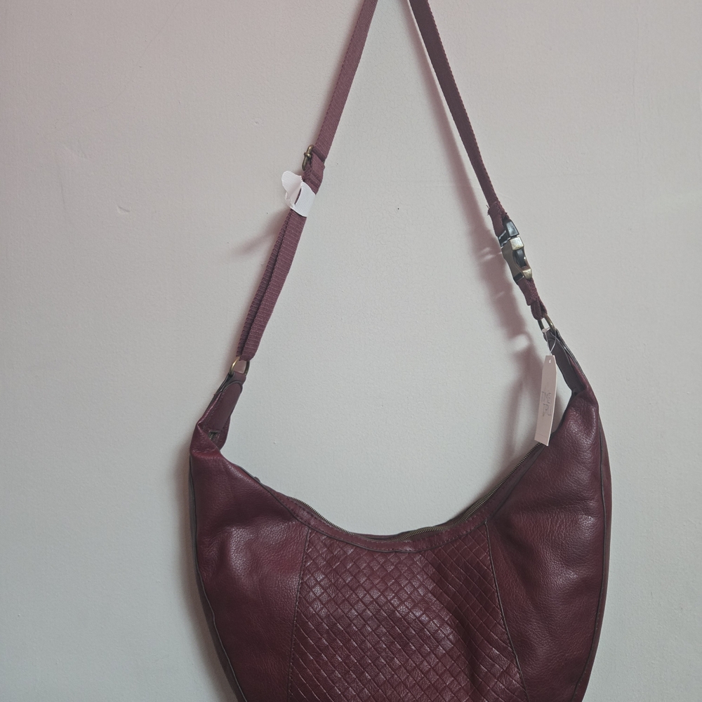 Elegant Burgundy  Shoulder Bag